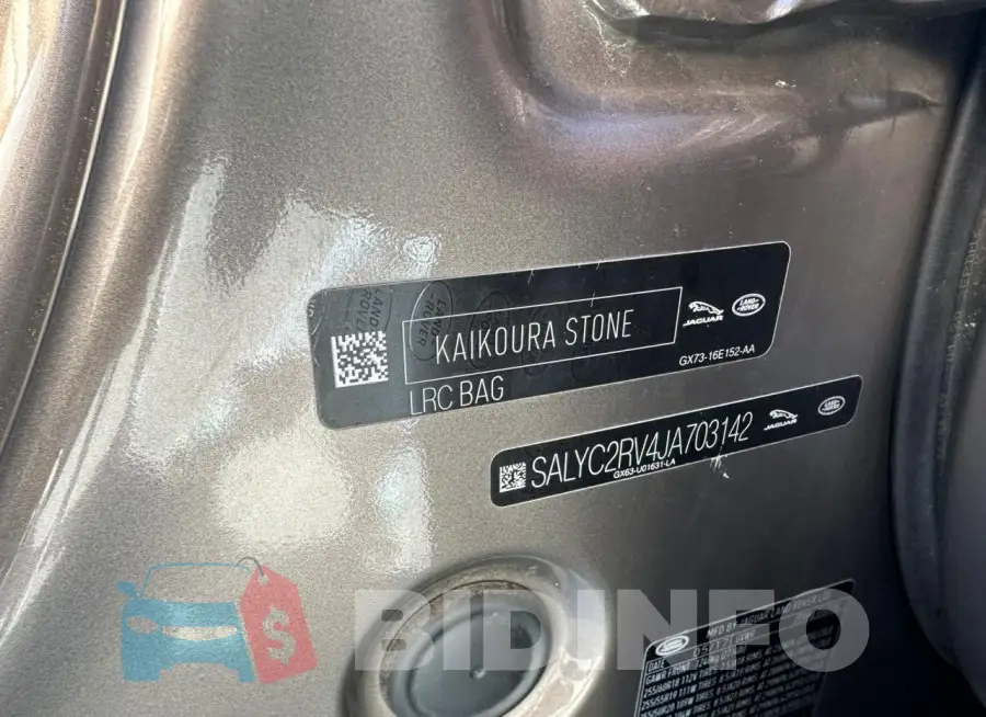 SALYC2RV4JA703142 Photo# 10