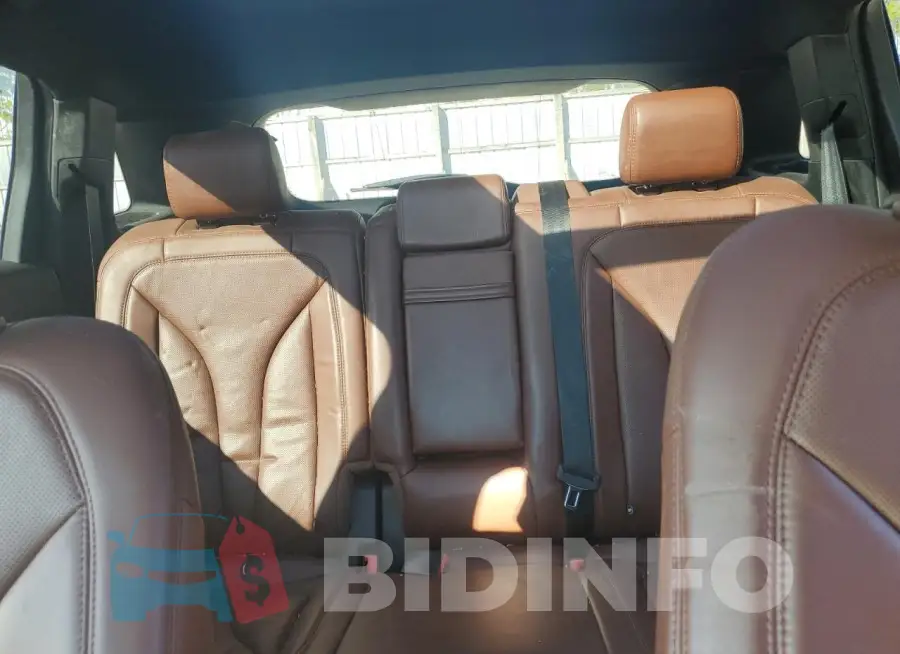 2LMPJ8LR8JBL22261 Photo# 10