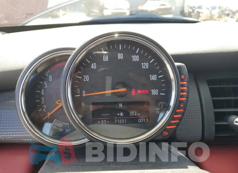 WMWXM5C57FT973047 Photo# 9