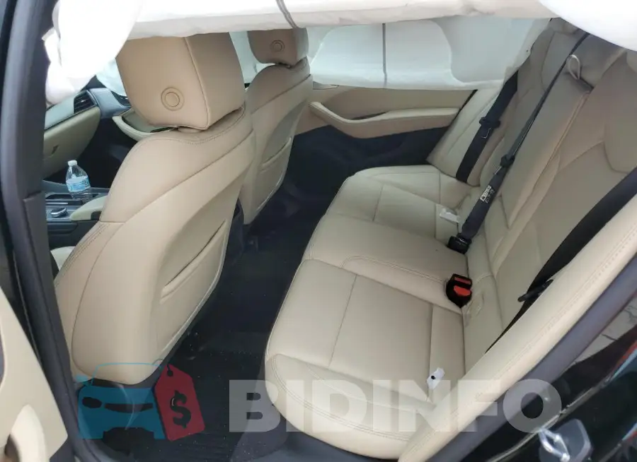 1G6DW5RK8M0111194 Photo# 10
