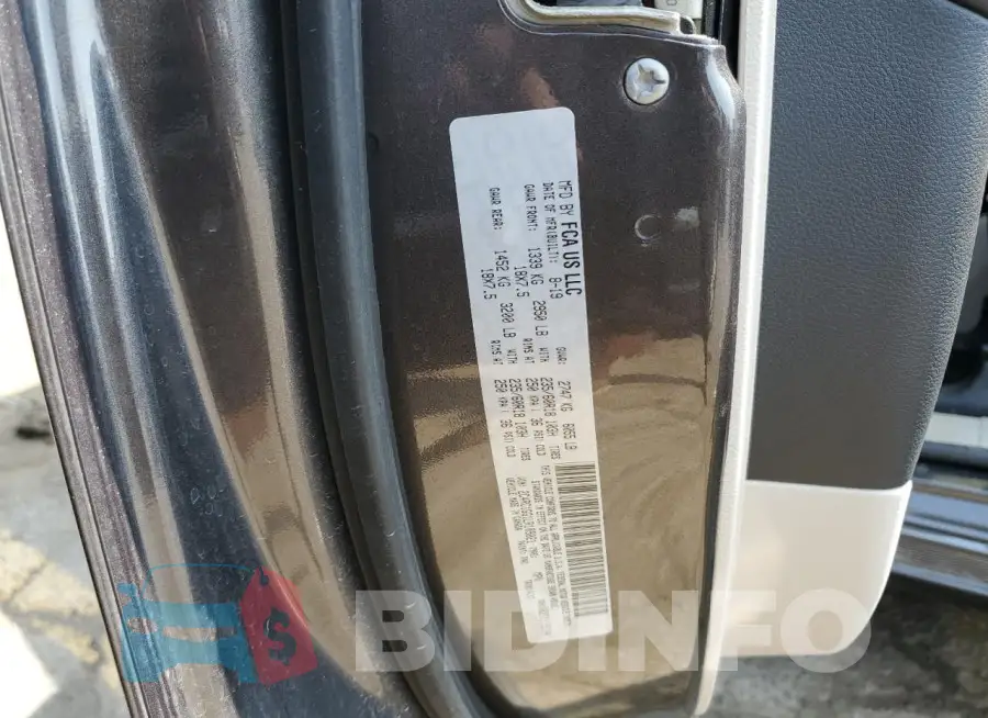 2C4RC1GG1LR109021 Photo# 13