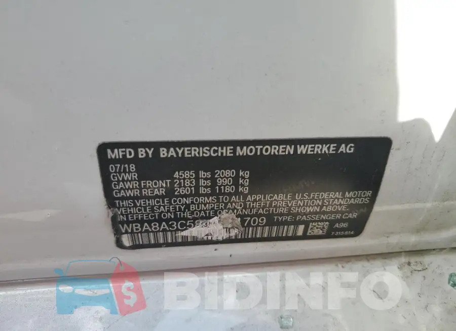 WBA8A3C58JA491709 Photo# 12