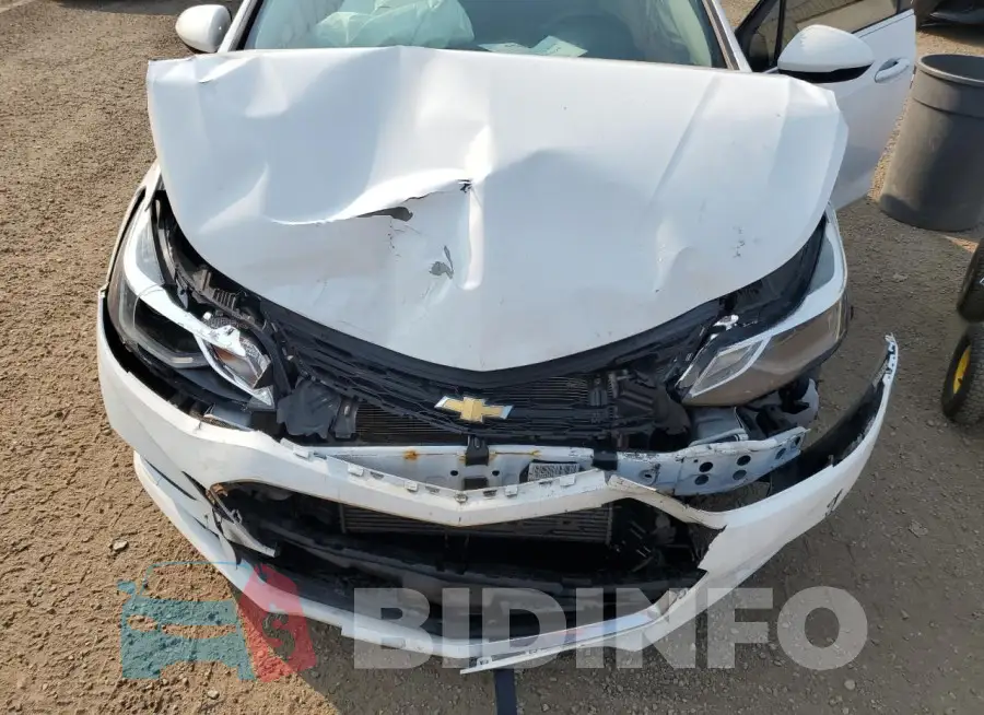 1G1BE5SM5J7172887 Photo# 11