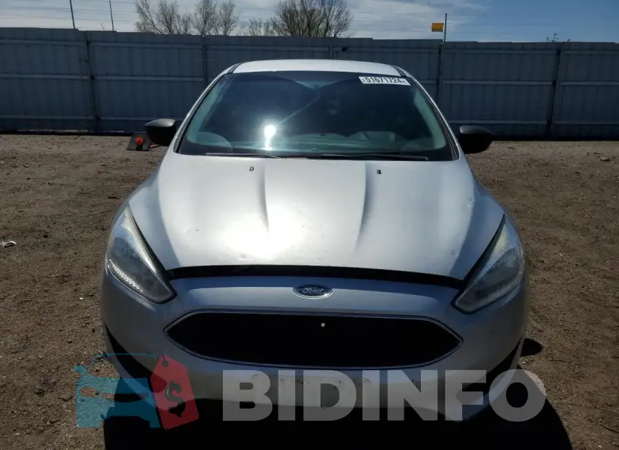 1FADP3E21GL233876 Photo# 5