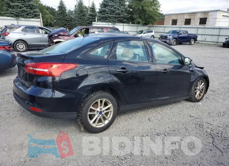 1FADP3F24GL283637 Photo# 3