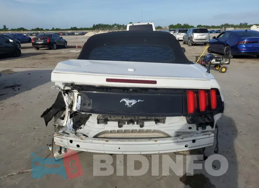1FATP8UH4G5284906 Photo# 6