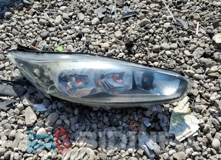 3FADP4BJXJM116871 Photo# 12