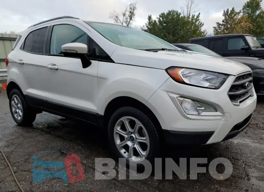 MAJ6P1UL2JC221492 Photo# 4