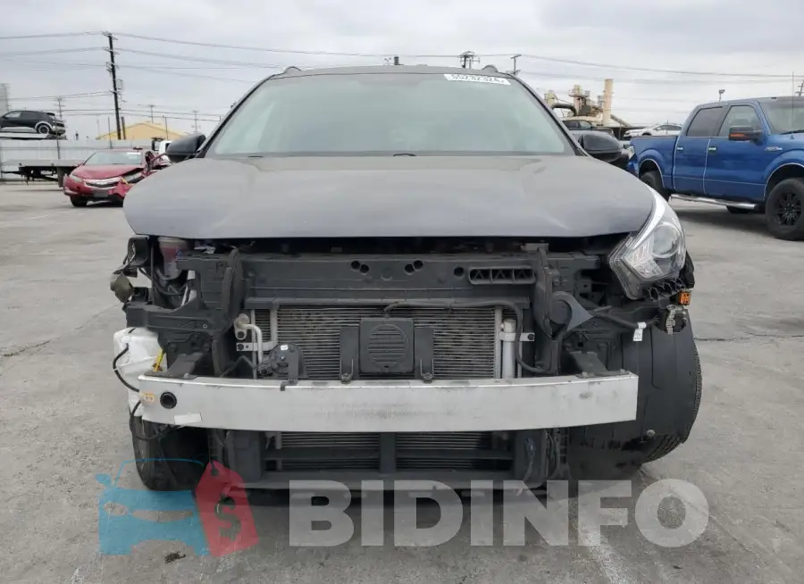 KNDCB3LC5M5470032 Photo# 5