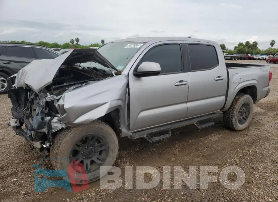 3TYAX5GN6MT027483 Photo# 1