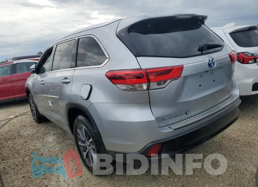 5TDJGRFH8JS040942 Photo# 2