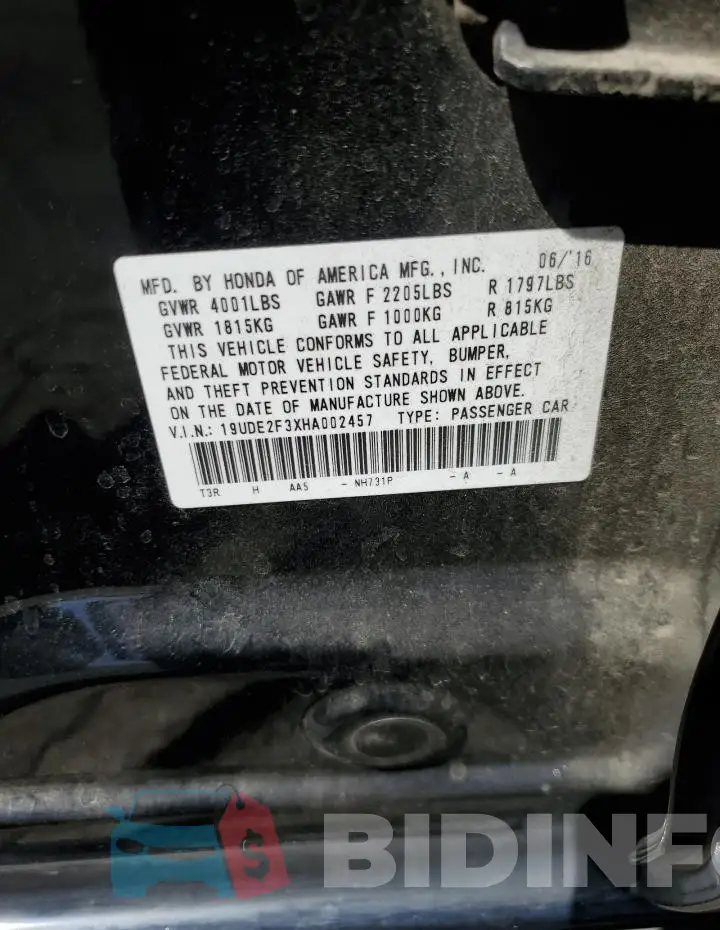 19UDE2F3XHA002457 Photo# 12