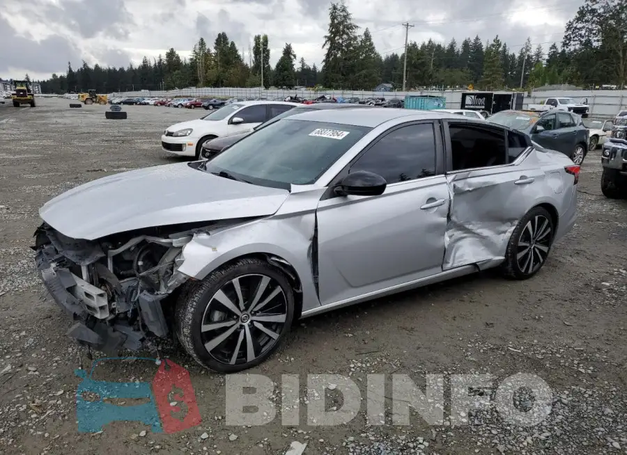 1N4BL4CV6LC130355 Photo# 1