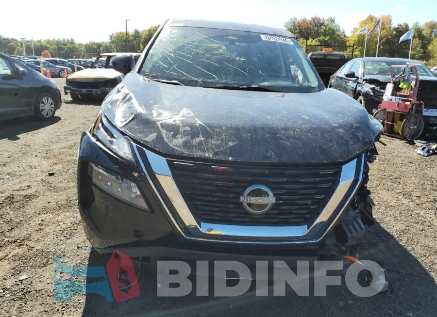 5N1BT3BA1PC832877 Photo# 5