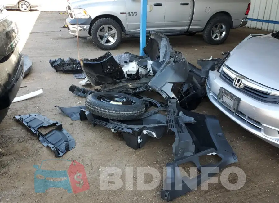 JN8BT3BB7NW337239 Photo# 13