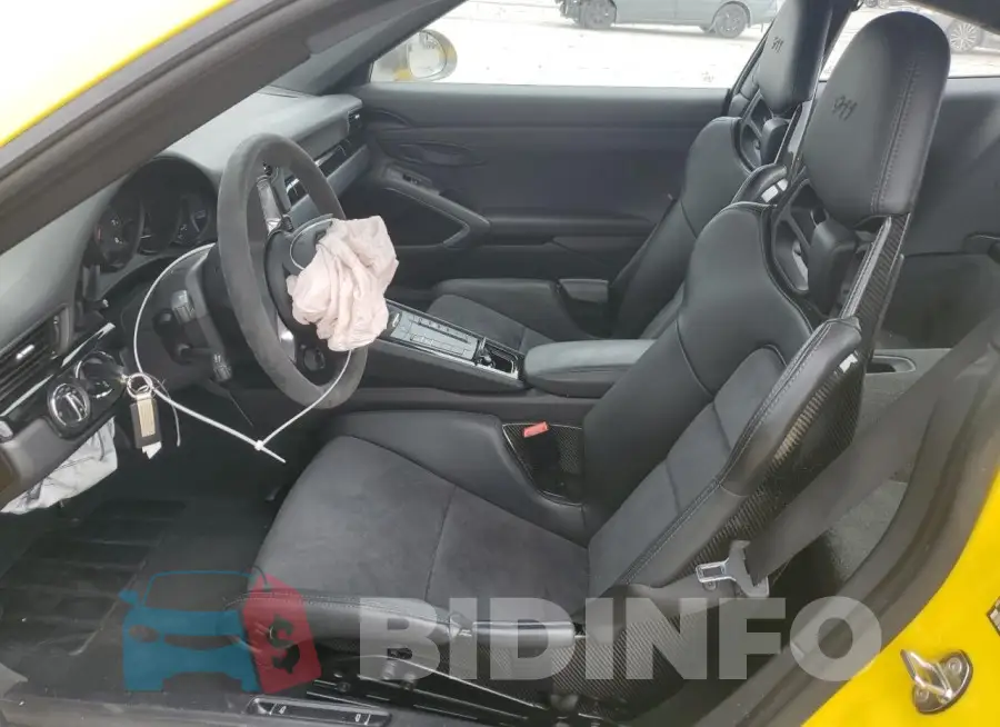 WP0AA2A90JS105864 Photo# 7