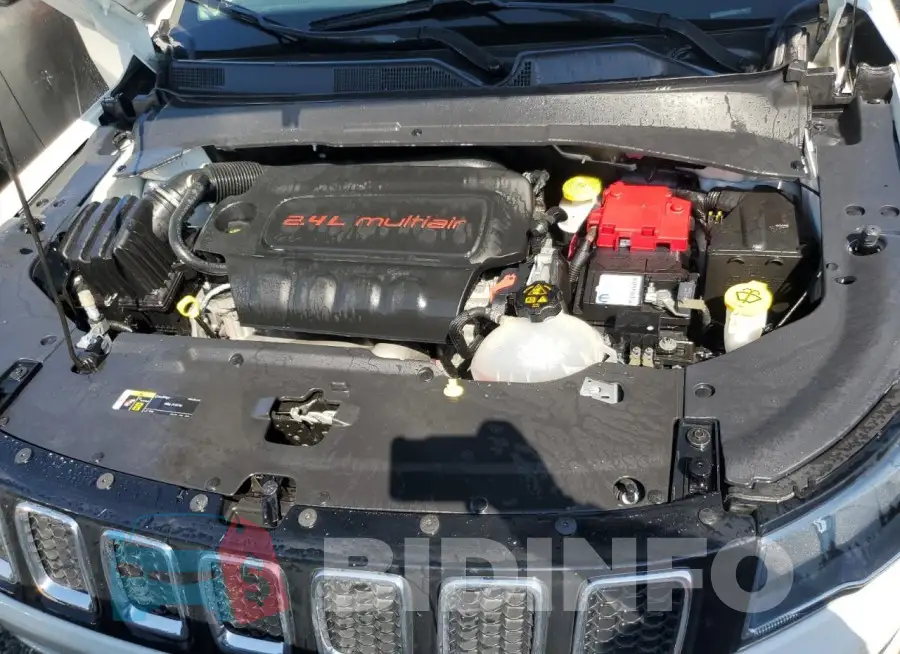 3C4NJCBB8LT130411 Photo# 12
