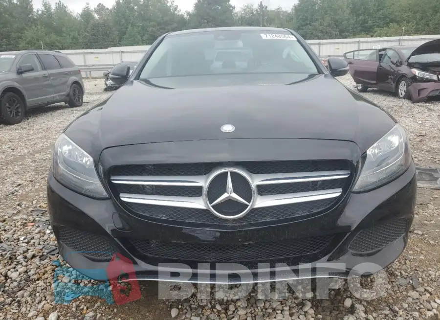 55SWF4JB6GU156957 Photo# 5
