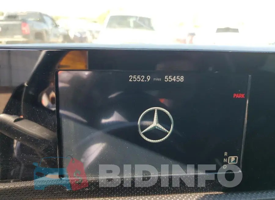 WDD3G4EB3KW011817 Photo# 9