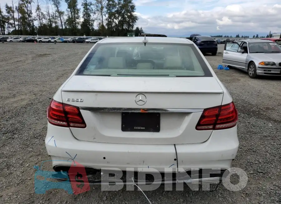 WDDHF5KB5GB222907 Photo# 6