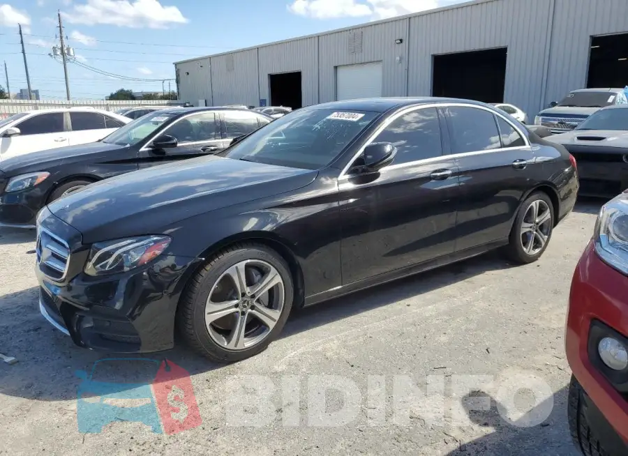 WDDZF4JBXHA272192 Photo# 1