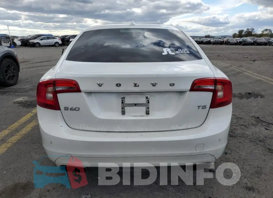 YV126MFK5G1399834 Photo# 6