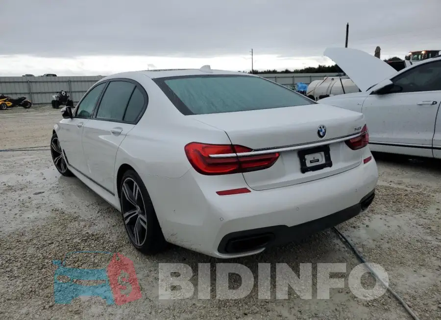 WBA7E2C51JG742206 Photo# 2