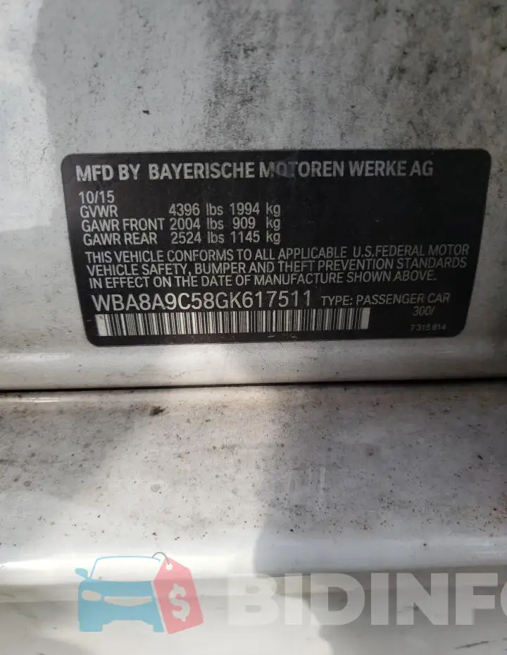 WBA8A9C58GK617511 Photo# 12