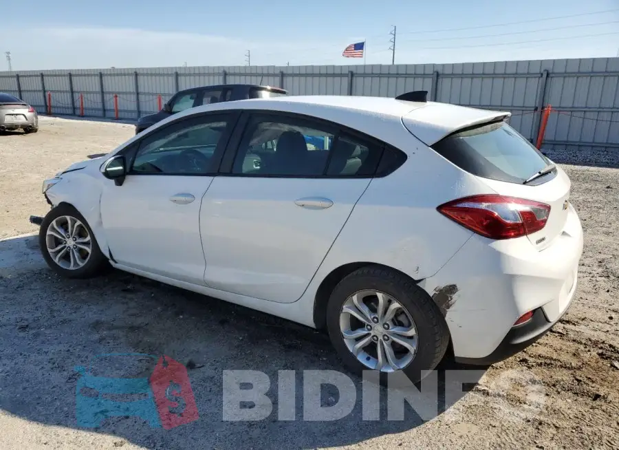 3G1BC6SM8KS595252 Photo# 2