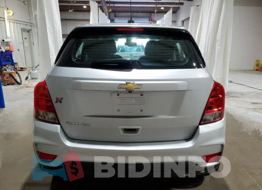 3GNCJNSB6JL315662 Photo# 6