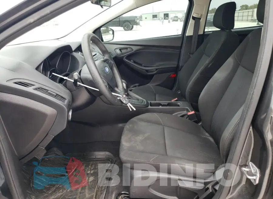 1FADP3E28HL253933 Photo# 7