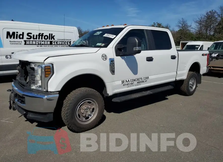 1FT7W2B65JEB62673 Photo# 1
