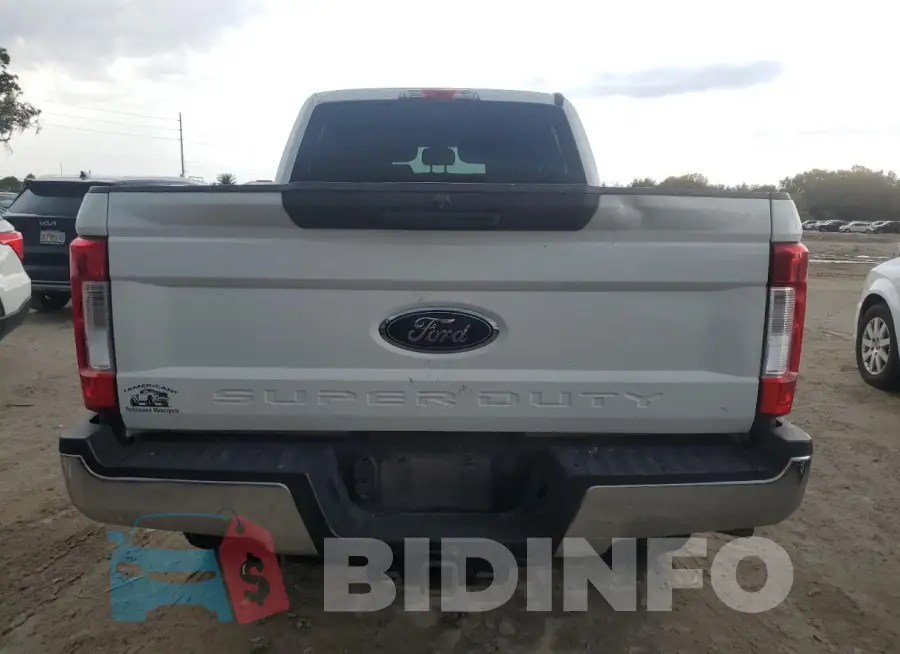 1FT7W2BT4JEB22400 Photo# 6