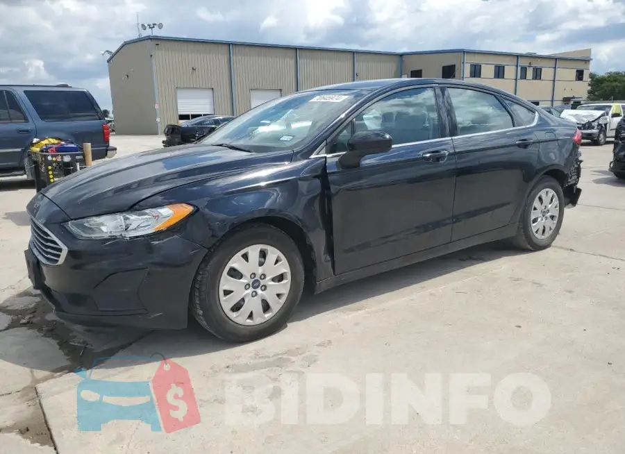 3FA6P0G7XKR283167 Photo# 1