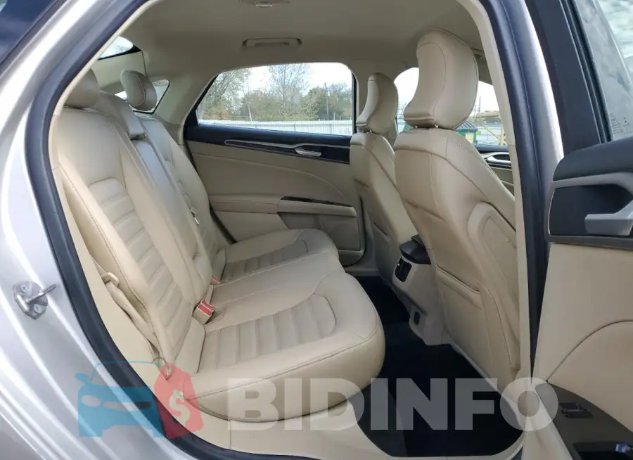 3FA6P0HD4GR136435 Photo# 10