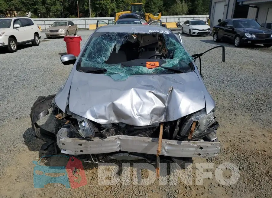 19XFB2F53FE049406 Photo# 5