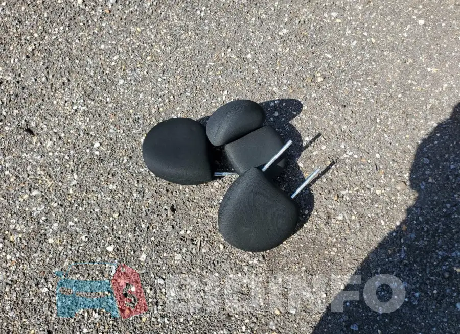 ML32AUHJ7PH004331 Photo# 12
