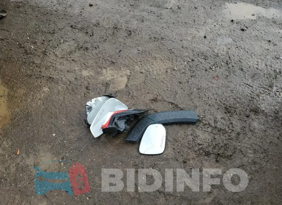 2T3D1RFV7LC111894 Photo# 13