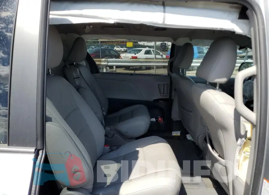 5TDYK3DCXFS631315 Photo# 11