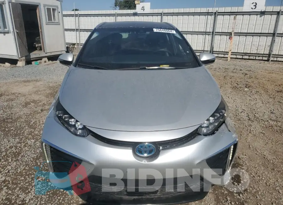 JTDBVRBD9JA004767 Photo# 5