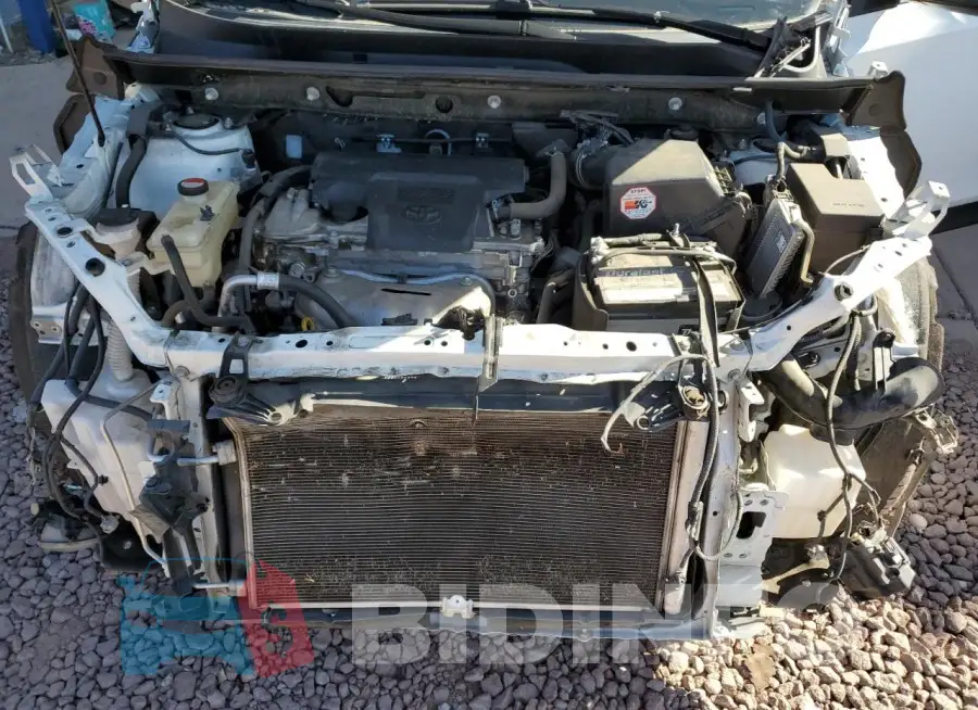 JTMRFREV8FD104722 Photo# 11