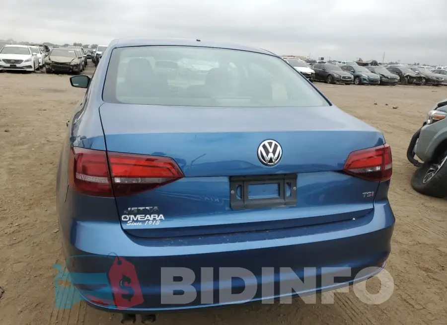 3VW2B7AJ8JM214281 Photo# 6