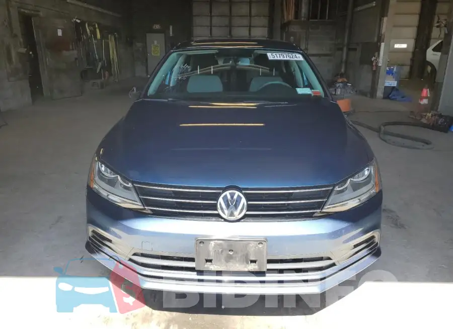 3VW2B7AJXHM370459 Photo# 5