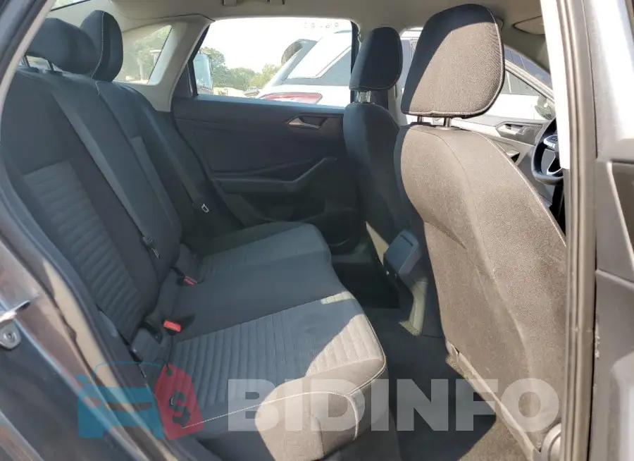 3VW5M7BU2RM006716 Photo# 10