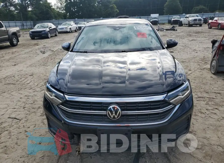 3VW7M7BU8RM010620 Photo# 5
