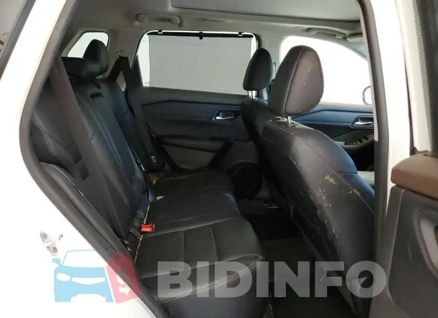 5N1BT3CB7PC793381 Photo# 11