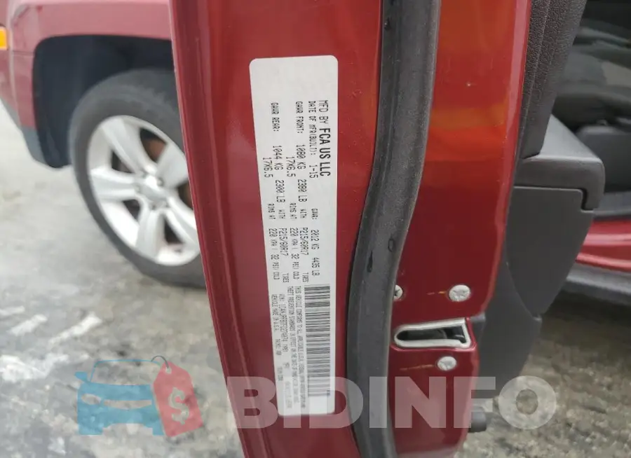 1C4NJPFB7FD274074 Photo# 13