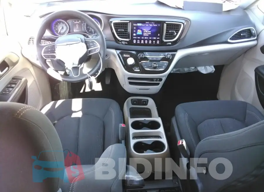 2C4RC1DG1HR515859 Photo# 8