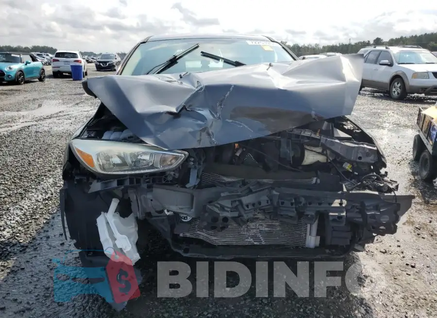 1FADP3E24FL322422 Photo# 5
