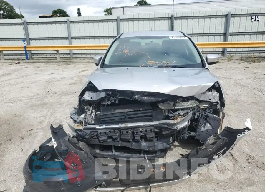 1FADP3F24FL307708 Photo# 5